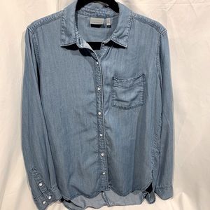 Athleta women’s denim look casual shirt